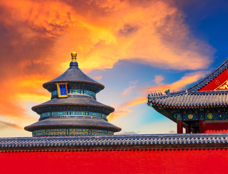 templo del cielo con un hermoso atardacer